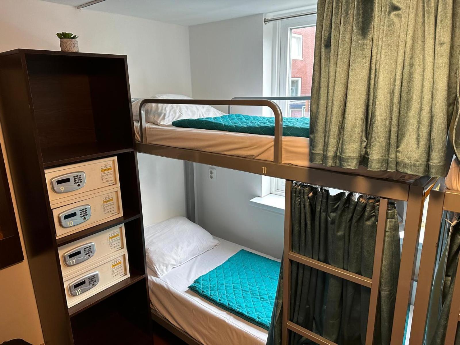 Room Mate Hostel Amsterdam Zaandam Esterno foto
